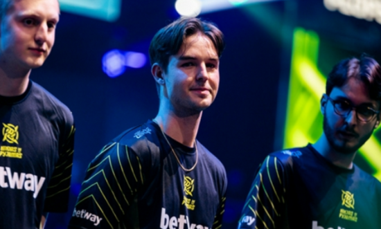 超神英雄为何在MOBA市场中遭遇困境