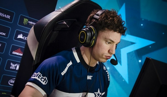 阳江国际风筝邀请赛盛大开幕 参赛规模创历史新高